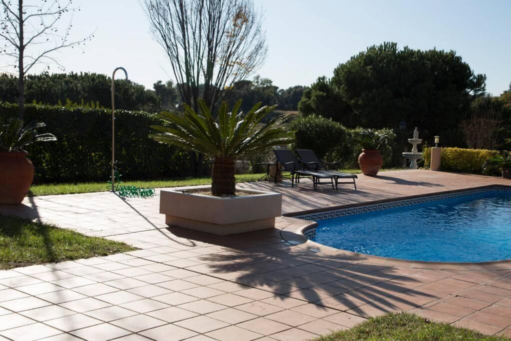 Casa Bella Con Piscina Villa กัลเดส เด มอนบุย ภายนอก รูปภาพ