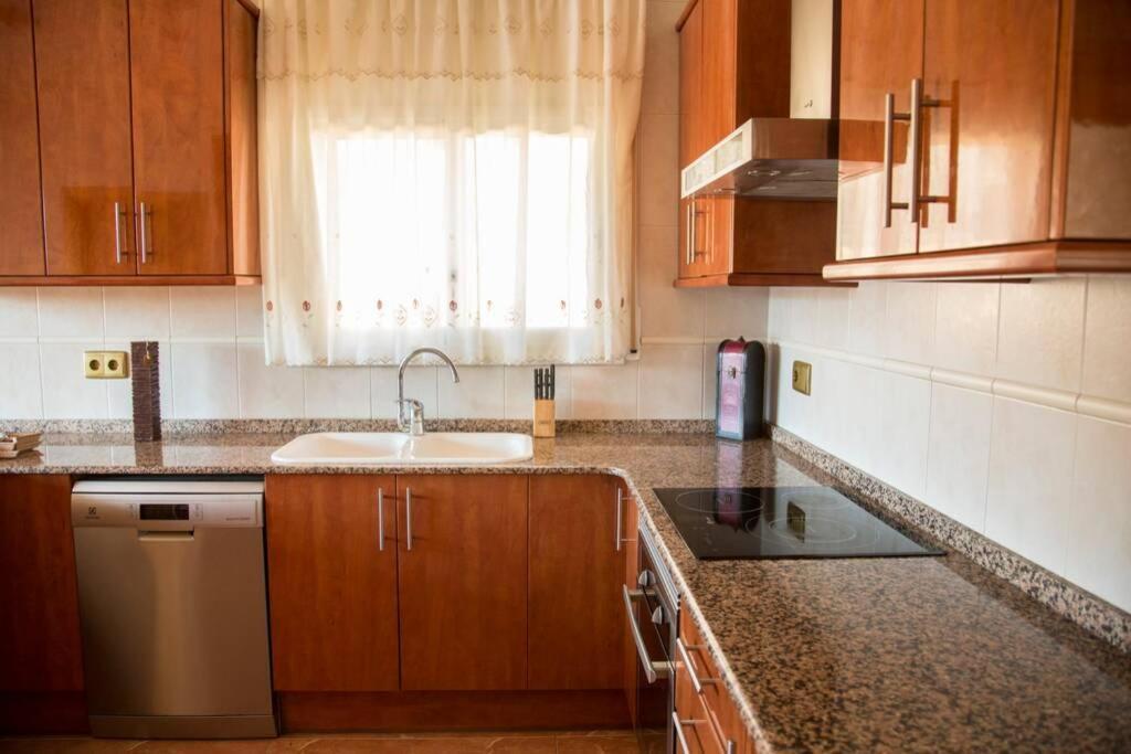 Casa Bella Con Piscina Villa กัลเดส เด มอนบุย ภายนอก รูปภาพ