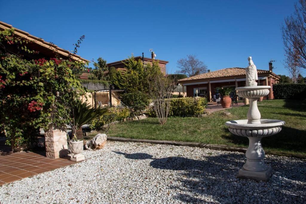 Casa Bella Con Piscina Villa กัลเดส เด มอนบุย ภายนอก รูปภาพ